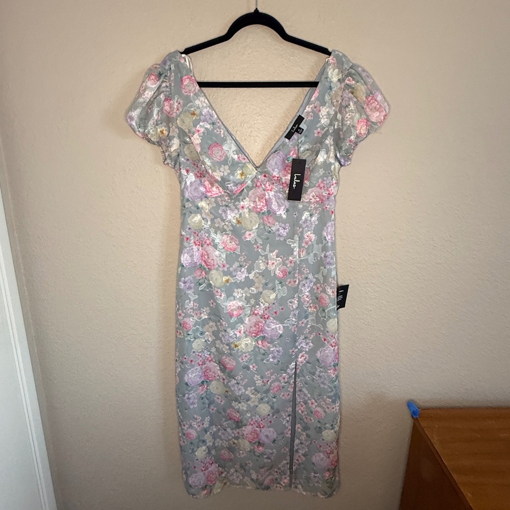 NWT Lulus Medium Floral Babydoll Midi Dress Garden Event Soft Girl‎ Feminine